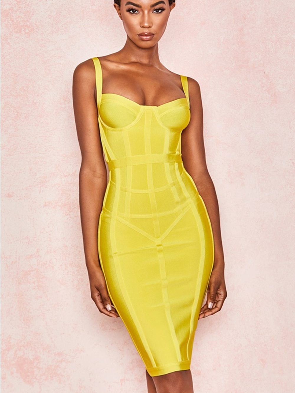 House of CB 'Jianna' Lemon
Corset Bandage Dress /Size L-US 8-10 /SL1157